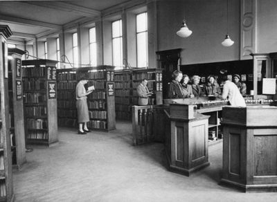 Aberdeen Central Library, Lending department 1948