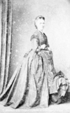 Studio portrait of Aberdeen lady