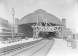 Gantry for removing station roof in 1912